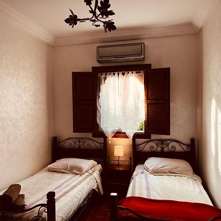 Appartement Dans Residence Avec Piscine Marrakesh Extérieur photo