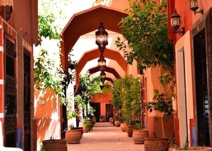 Appartement Dans Residence Avec Piscine Marrakesh Extérieur photo